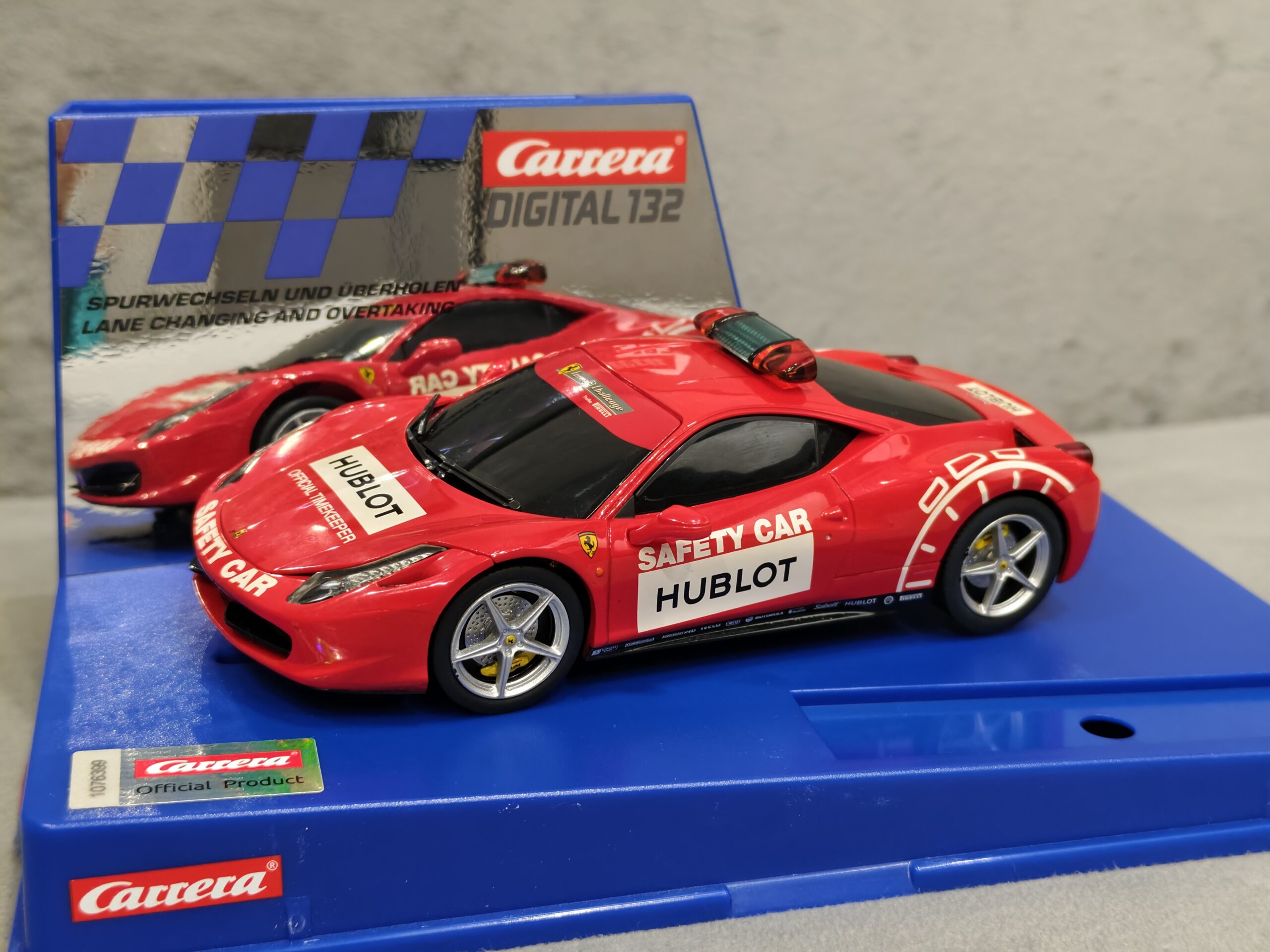 Carrera DIGITAL 132 Ferrari 458 Italia «Safety Car»